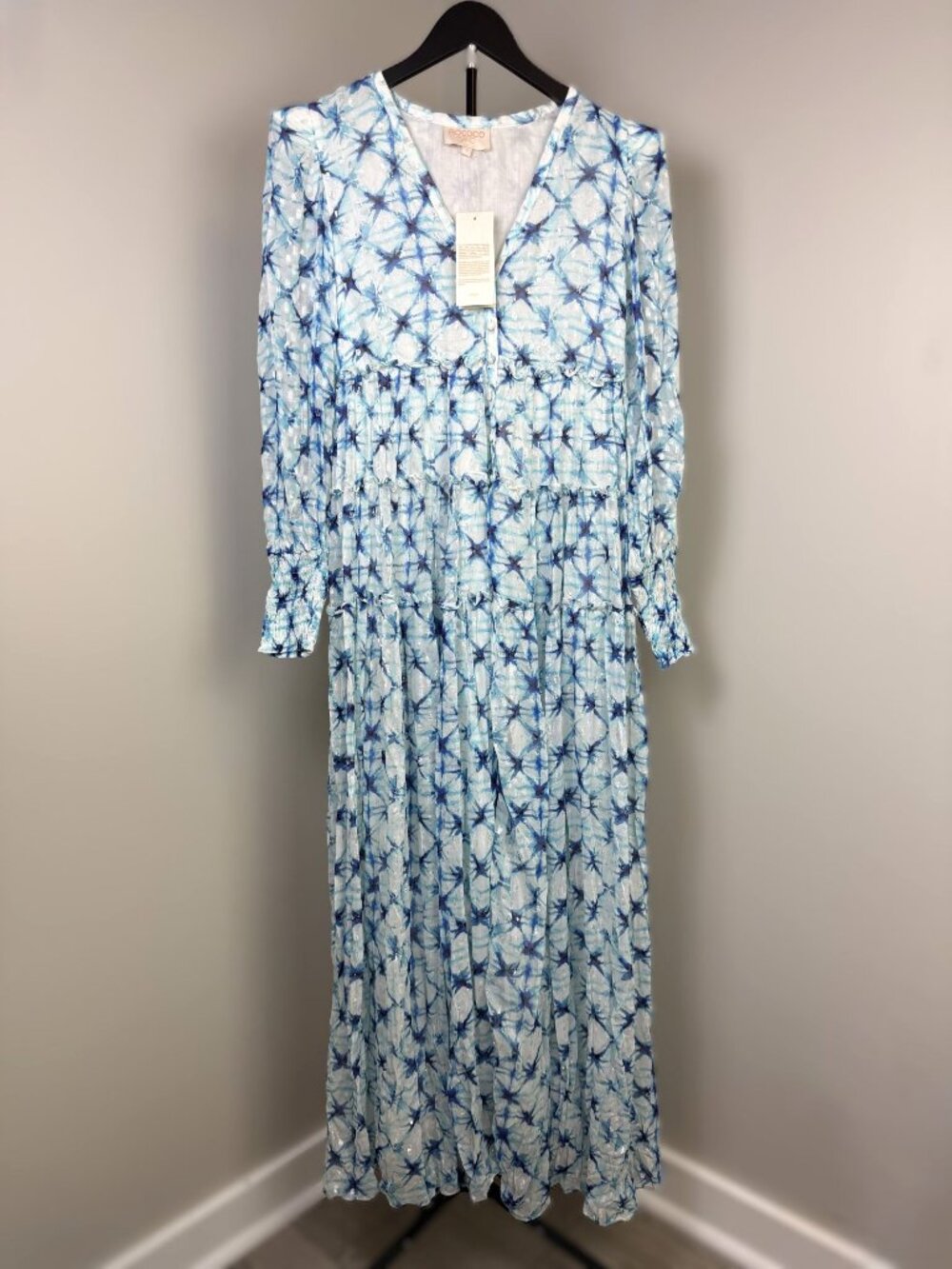 NWT Rococo Sand Women’s Blue Long Sleeves Button Multi Maxi Dress Size S - Picture 3 of 9